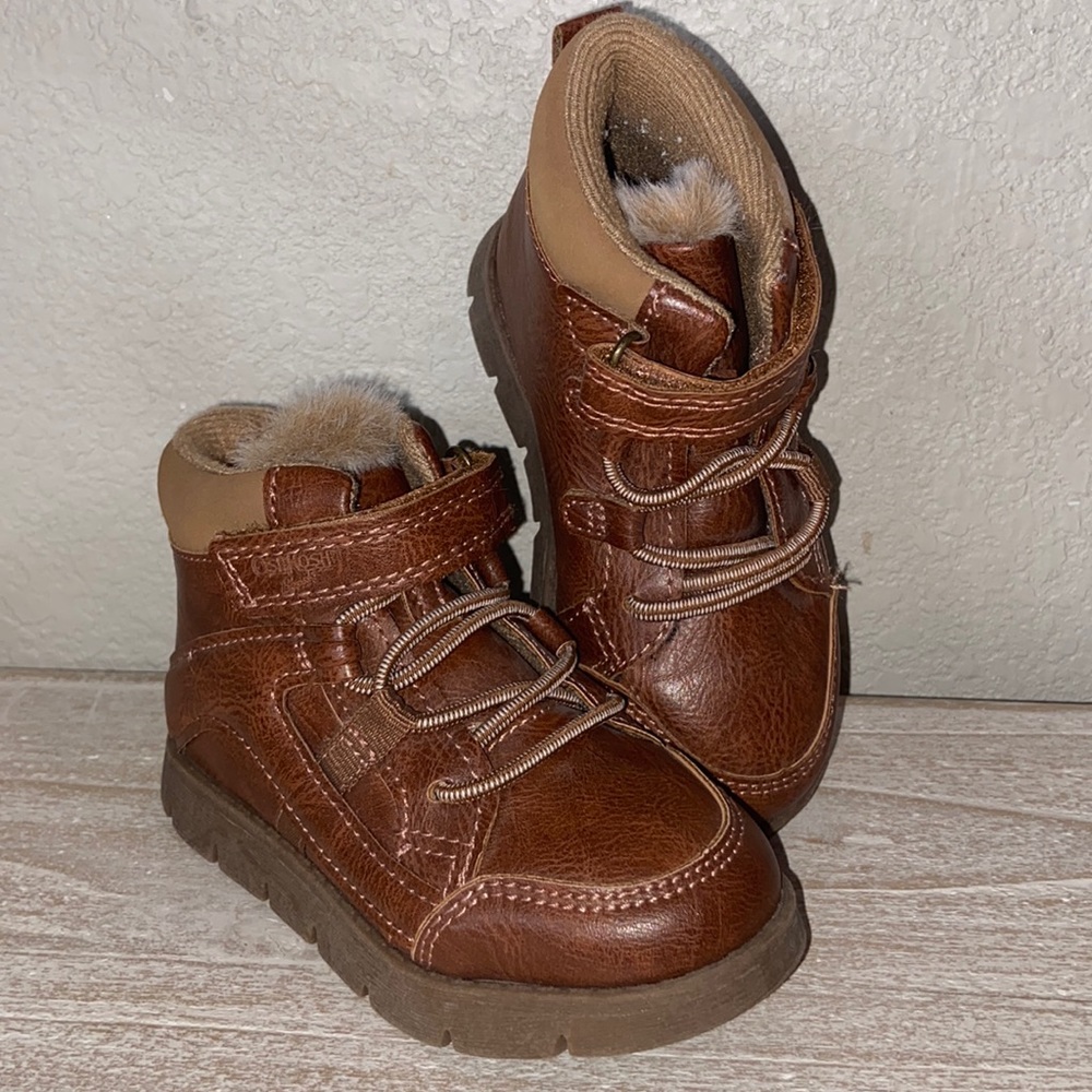 Oshkosh Hightop Velcro Strap Toddler Boots 7